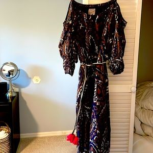 Very unique dress with pockets ❤️❤️